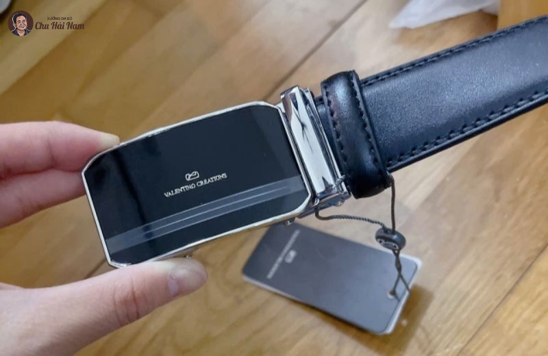 chon-that-lung-phu-hop-giup-tang-su-hai-hoa-outfit