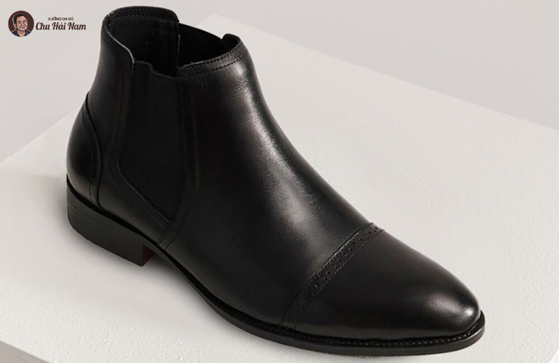 cung-tim-hieu-ve-giay-boot-da-nam-mang-phong-cach-manh-me
