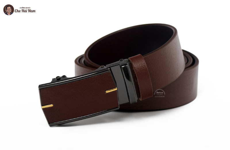 ma-dl502-diem-nhan-vang-nho-tren-mat-khoa-tao-su-doc-dao-khac-biet