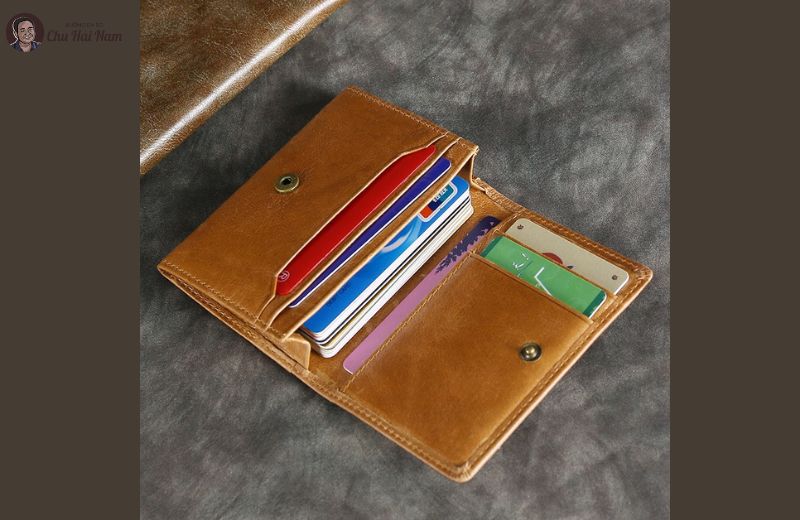 Ví Đứng Đựng Card – Nhỏ gọn, tiện dụng và sang trọng.