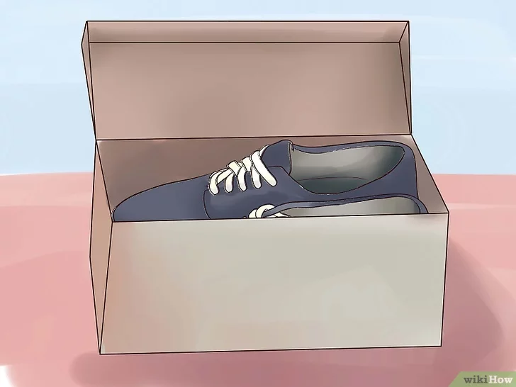  Sử dụng hộp đựng để bảo quản giày dép lâu hơn